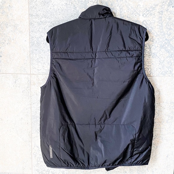 NWT Calvin Klein Vest - Picture 4 of 4